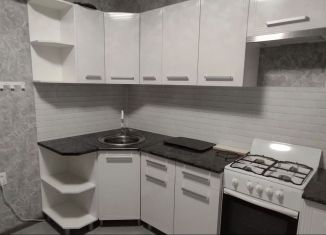 Аренда двухкомнатной квартиры, 54 м2, Йошкар-Ола, улица Якова Эшпая, 122