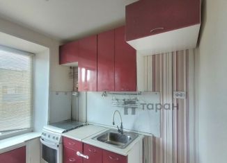 Продается двухкомнатная квартира, 47 м2, Копейск, улица Петра Томилова, 17