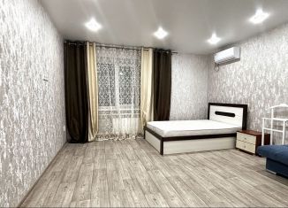 Сдается 2-комнатная квартира, 67 м2, Бугуруслан, Комсомольская улица, 104