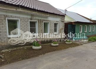 Продается двухкомнатная квартира, 47 м2, Курск, улица Нижняя Набережная, 19