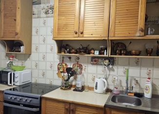 Продается трехкомнатная квартира, 73 м2, Нижний Новгород, улица Челюскинцев, 27