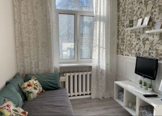 Сдаю в аренду комнату, 10 м2, Санкт-Петербург, Алтайская улица, 4