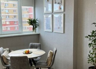 Продаю однокомнатную квартиру, 41.5 м2, Тюмень, Депутатская улица, 110, ЖК Близнецы