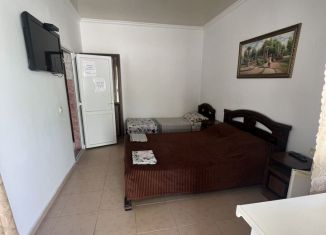 Сдается в аренду комната, 15 м2, Геленджик, улица Чернышевского, 4