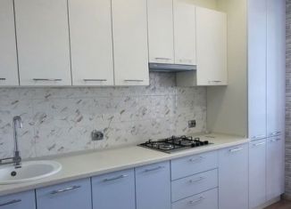 Сдам однокомнатную квартиру, 38 м2, Йошкар-Ола, улица Чернякова, 5А, микрорайон 9Б