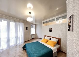 Сдача в аренду 2-ком. квартиры, 49 м2, Орёл, улица Максима Горького, 28, Советский район