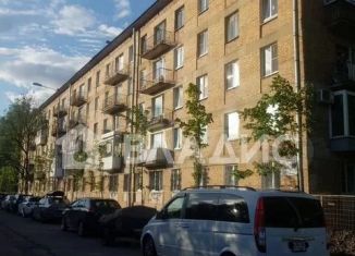 Продажа 2-ком. квартиры, 43 м2, Санкт-Петербург, Омская улица, 23, метро Чёрная речка
