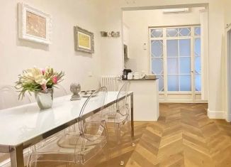 Продается 2-комнатная квартира, 45.6 м2, Сочи, Гвардейская улица, 34, микрорайон Центральный