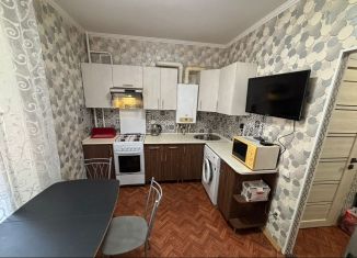 Продаю 1-комнатную квартиру, 32.4 м2, Таганрог, улица Адмирала Крюйса, 23/2, ЖК Солнечный Берег