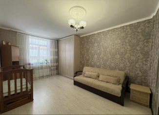 Продается двухкомнатная квартира, 54 м2, Магнитогорск, проспект Ленина, 19