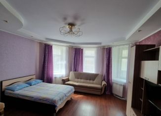 Сдается 1-комнатная квартира, 55 м2, Йошкар-Ола, улица Рябинина, 34