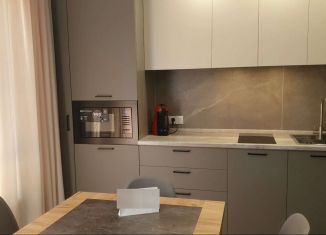 Квартира в аренду студия, 35 м2, Астрахань, улица Бехтерева, 2А, ЖК Атмосфера