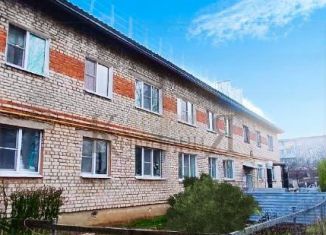 Продам 2-ком. квартиру, 46.3 м2, Рыбное, 2-й квартал Прогресса, 12