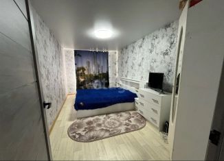 Продается трехкомнатная квартира, 57.1 м2, Свердловская область, улица 1-й Микрорайон, 1