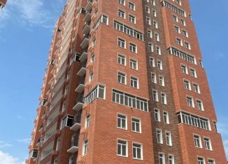 Продам 2-комнатную квартиру, 79 м2, Грозный, бульвар Султана Дудаева, 8, 2-й микрорайон