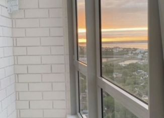 Сдается в аренду 3-ком. квартира, 100 м2, Чебоксары, улица Калинина, 93