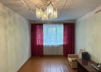 Продам 3-ком. квартиру, 61 м2, Серов, Зелёная улица, 7