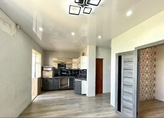 Продаю 1-ком. квартиру, 38.1 м2, Астрахань, Зелёная улица, 1к6, ЖК Зеленая-1