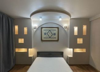 Сдается в аренду 2-ком. квартира, 82 м2, Сочи, Изумрудная улица, 40/1, микрорайон Энергетик-Изумруд