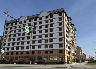 Продаю трехкомнатную квартиру, 122 м2, Ингушетия, улица Саида Чахкиева, 44