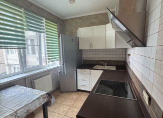 Сдаю в аренду 1-комнатную квартиру, 35 м2, Краснодар, улица имени С.В. Рахманинова, 28, Музыкальный микрорайон