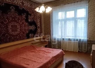 Продаю 3-комнатную квартиру, 65 м2, Екатеринбург, Октябрьский район, улица Розы Люксембург, 59