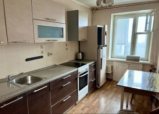 1-комнатная квартира в аренду, 30.6 м2, Нижний Новгород, улица Германа Лопатина, 10/1, метро Горьковская