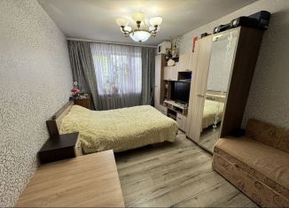 Трехкомнатная квартира на продажу, 66.9 м2, Киржач, квартал Солнечный, 4