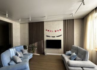 Сдача в аренду 2-ком. квартиры, 80 м2, Карелия, Комсомольская улица, 8