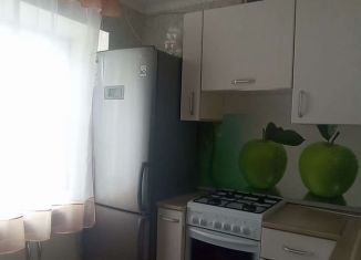 Сдача в аренду 2-ком. квартиры, 40 м2, Ишимбай, проспект Ленина, 45