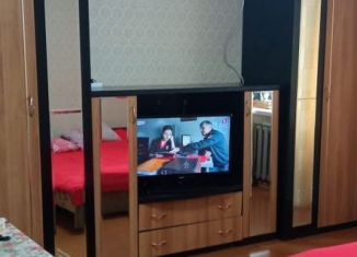 Сдам в аренду 3-комнатную квартиру, 64 м2, поселок Зональная Станция, улица 40 лет Победы