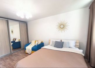 Сдаю однокомнатную квартиру, 31 м2, Новосибирск, улица Кошурникова, 5/2