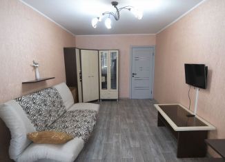 Сдаю в аренду двухкомнатную квартиру, 44 м2, Междуреченск, проспект 50 лет Комсомола, 63