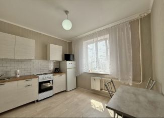 Сдам в аренду однокомнатную квартиру, 37.5 м2, Курская область, проспект Анатолия Дериглазова, 50