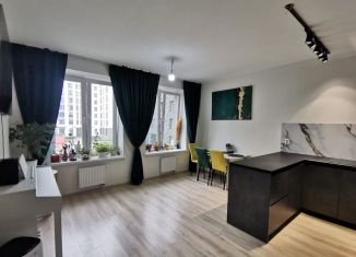 Продается трехкомнатная квартира, 82 м2, Екатеринбург, улица Чемпионов, 5, Чкаловский район