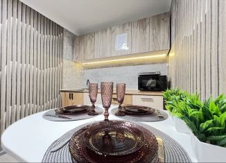 Сдаю в аренду 1-ком. квартиру, 42 м2, Орёл, улица Ленина, 4А, Советский район