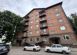 Продам 2-комнатную квартиру, 60 м2, Грозный, Моздокская улица, 8Б