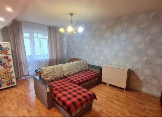 Сдаю 2-ком. квартиру, 46 м2, Удмуртия, улица Зверева, 7