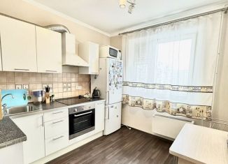 Аренда однокомнатной квартиры, 40 м2, Москва, Новочеркасский бульвар, 46, район Марьино