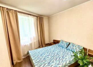 Сдам в аренду 2-комнатную квартиру, 66 м2, Саратов, Лунная улица, 41Б