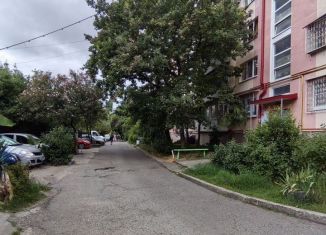 Продам 1-ком. квартиру, 32 м2, Сочи, улица Чехова, 52, микрорайон Донская