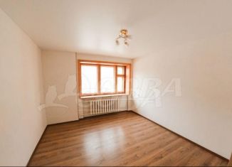 Продам однокомнатную квартиру, 18 м2, Тюмень, улица Беляева, 23/2
