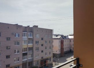 1-ком. квартира на продажу, 37.2 м2, Псковская область, улица Матросова, 11