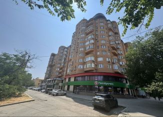 Продается 2-ком. квартира, 72.5 м2, Астрахань, улица Кирова
