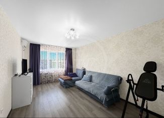 Продажа 1-комнатной квартиры, 42.5 м2, Оренбург, улица Лабужского, 14/3