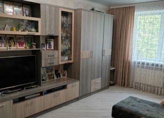Продается двухкомнатная квартира, 62 м2, Ставрополь, улица Льва Толстого, 2