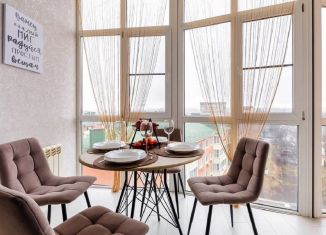 Сдаю в аренду 1-комнатную квартиру, 50 м2, Ессентуки, улица Нелюбина, 25/1