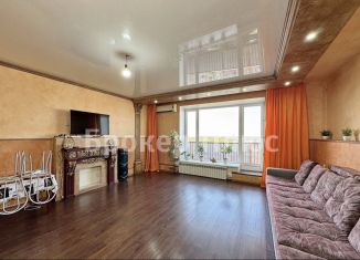 4-комнатная квартира на продажу, 118 м2, Абакан, улица Стофато