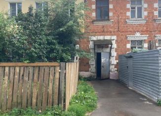 Продажа 3-ком. квартиры, 33.9 м2, Нижний Новгород, Сормовский район, Планетная улица, 27