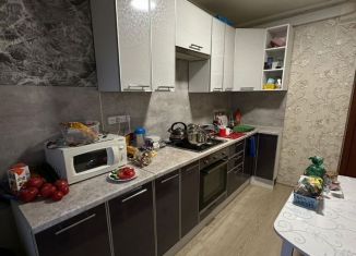 Продажа 2-ком. квартиры, 51.5 м2, Елабуга, улица Марджани, 32